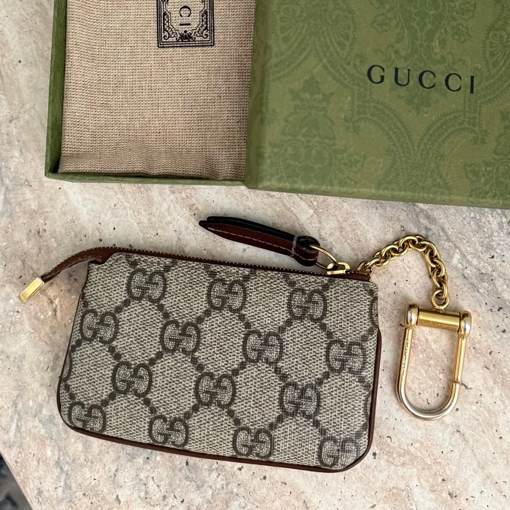 Gucci Key Case - Picture 2 of 5
